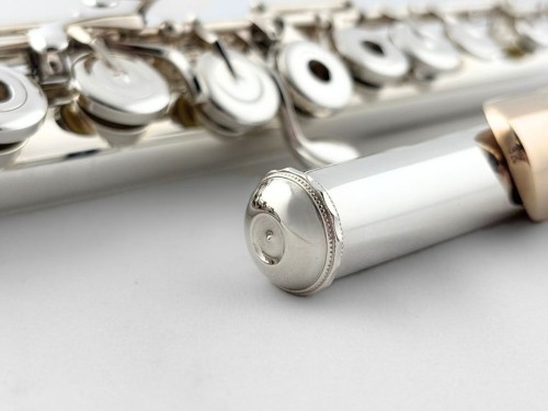 Pearl Vigore Series Flute > Carolyn Nussbaum Music Company